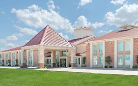 Super 8 By Wyndham Oklahoma City